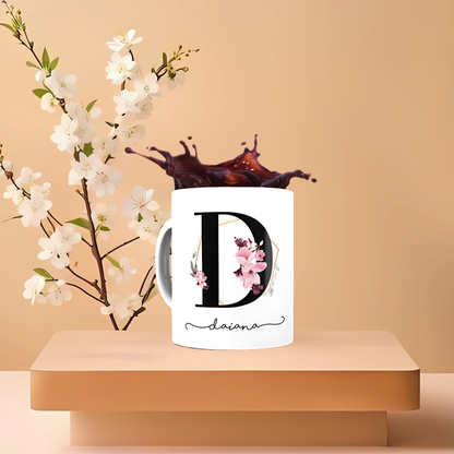 Caneca Personalizada com Inicial e Nome Feminina